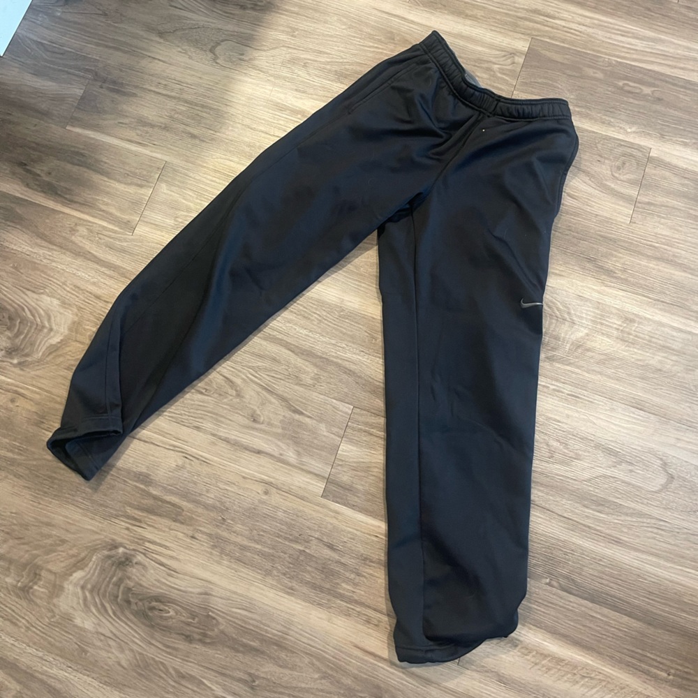 nike sweats